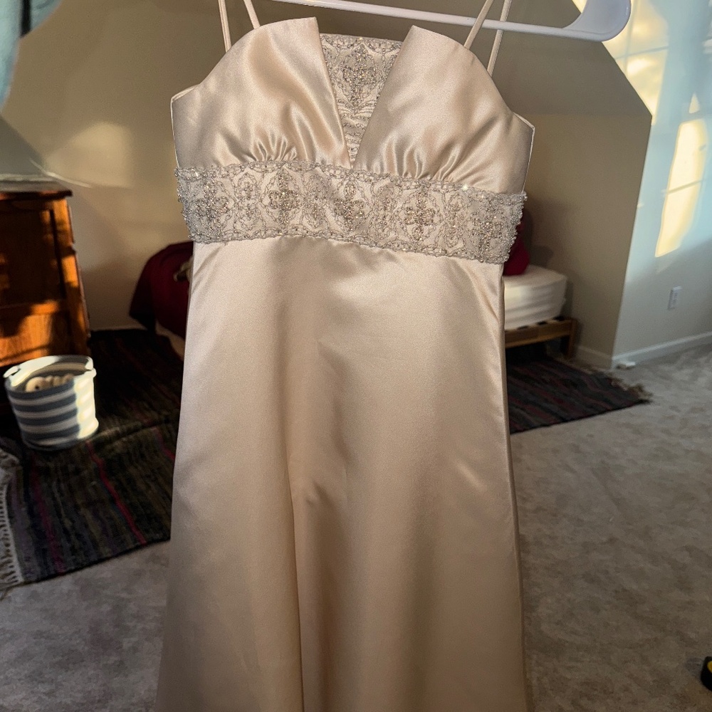 David’s bridal junior formal dress